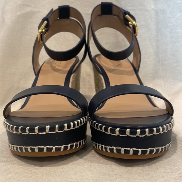 Lauren Ralph Lauren navy wedges - Picture 7 of 8